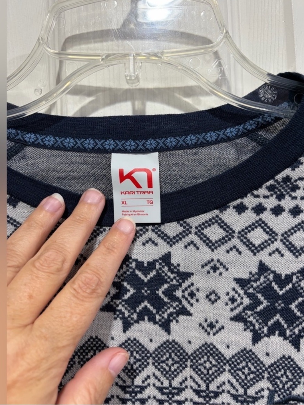 Kari Traa Women's XL Vilma Long Sleeve Performance Shirt NWT Blue White Merino - Picture 4 of 7